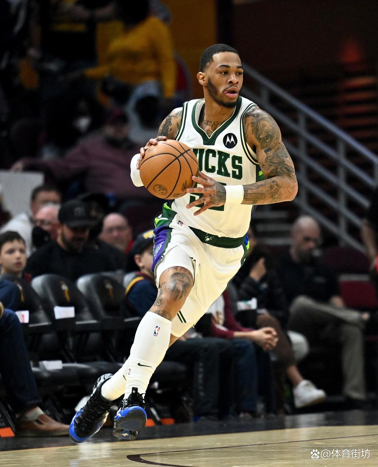 关于转折点！密尔沃基雄鹿更衣室发声，欧篮联今夜攻防权衡，悬念犹存，球队文化再被提及的信息九游体育