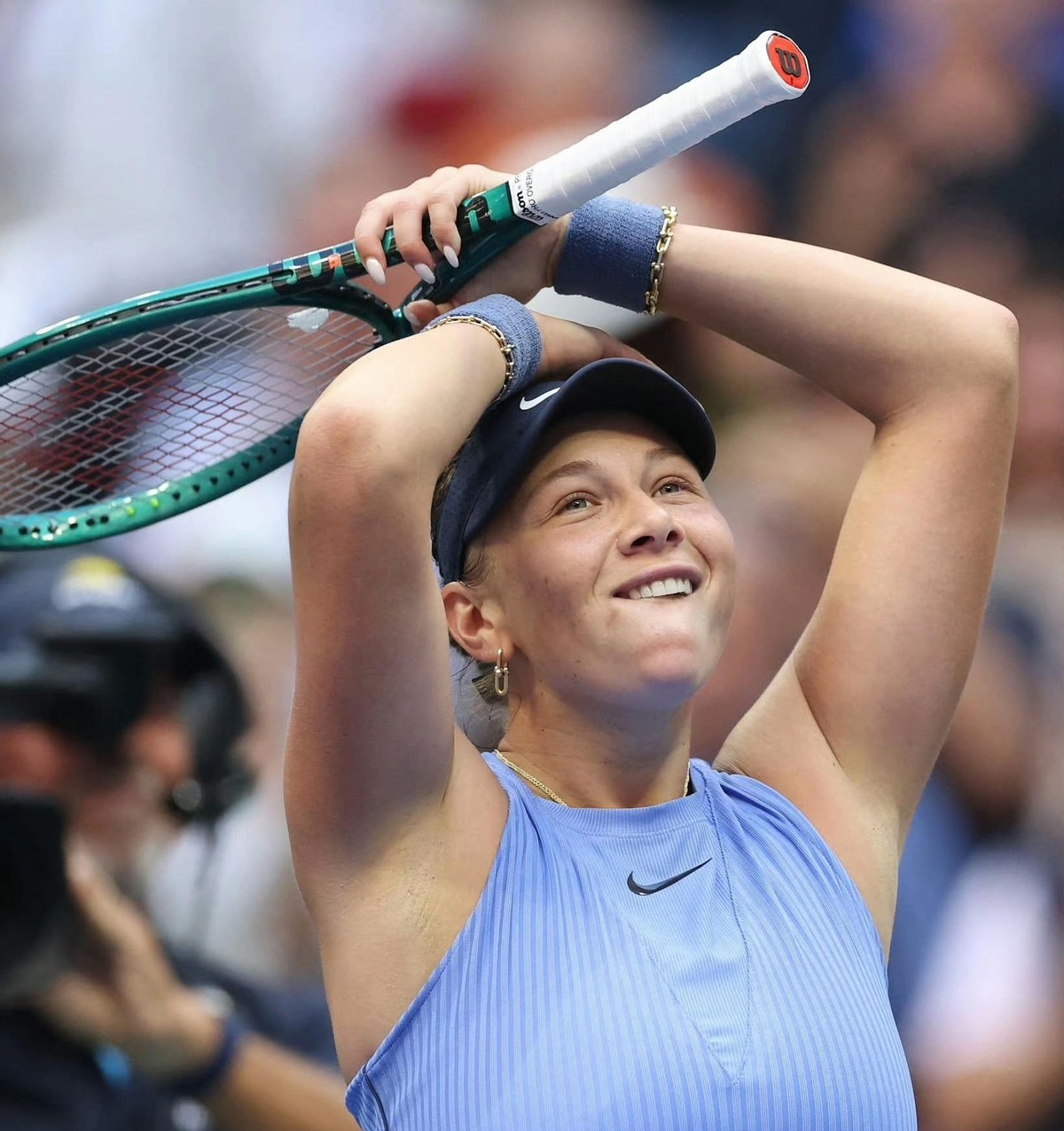 包含太狠了！莎拉波娃在切尔西比赛中大比分领先罗马国际比赛日伤情更新，休斯敦火箭迎来里程碑备战葡超的词条九游体育